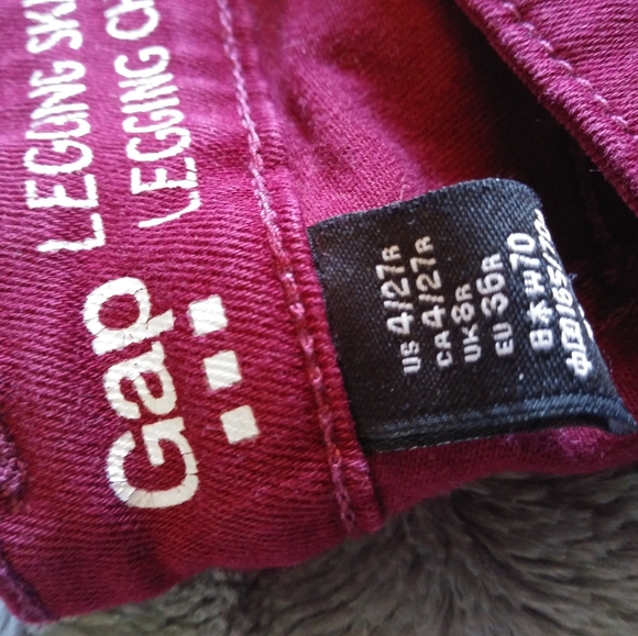 Burgundy wine colored Gap legging skimmer - Picture 2 of 4